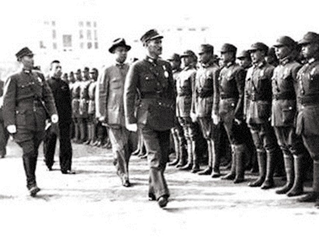 1955年军队授衔都授了什么军衔,1955年授予中将军衔的将军名单