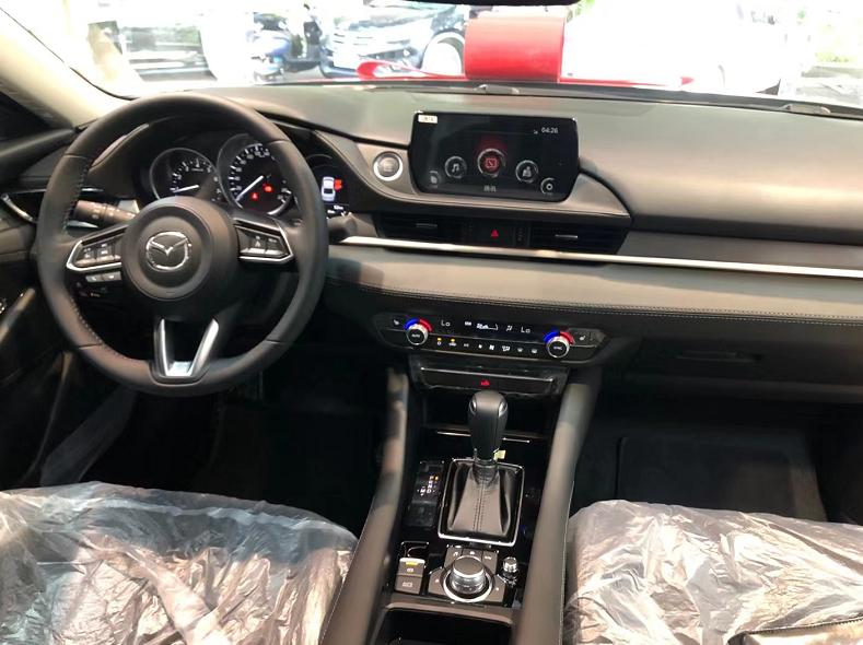 体验阿特兹:运动感很出色,内饰设计LOW,价格又降了,真香