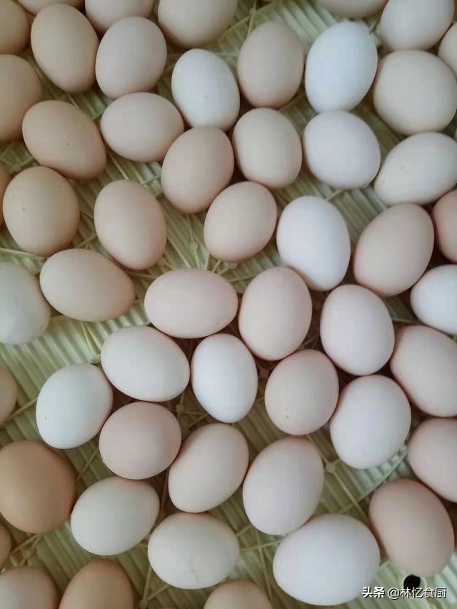 简单腌咸蛋出油最好的方法,腌咸蛋个个出油小妙招