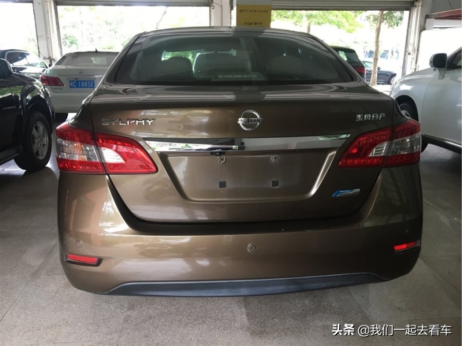 二手轩逸2020款1.6舒享版价位多少,4万块钱买二手日产轩逸2012