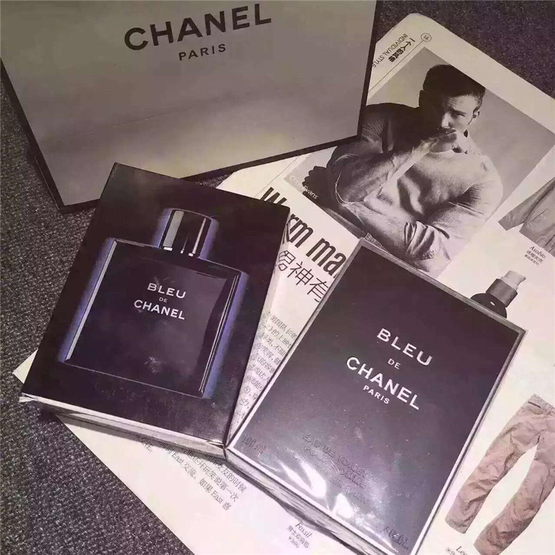 香奈儿蔚蓝和运动男士香水哪个好,香奈儿蔚蓝男士香水女士可用吗