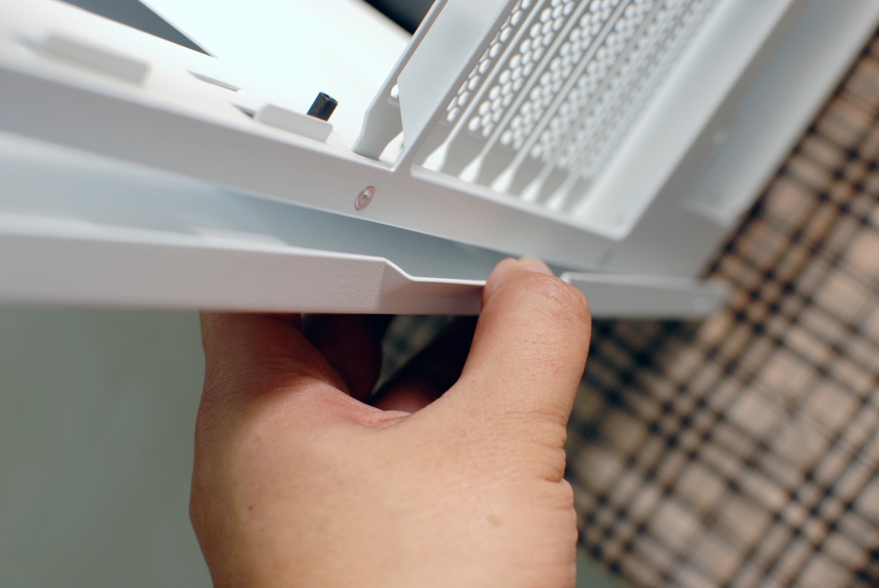 thermaltake机箱挑战者h6,真材实料看得到的产品