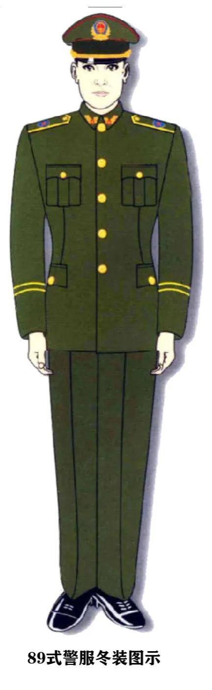 70年代穿白色警服的警察一身正气,监狱警察警服变迁史