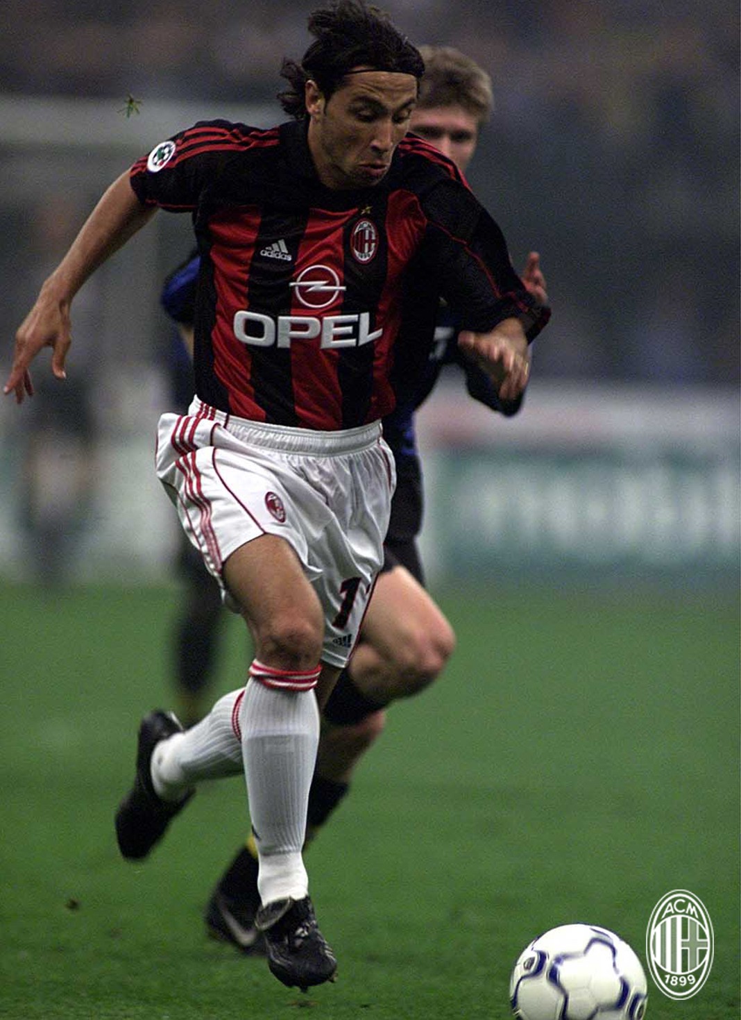 效力英超的西班牙球员,同时效力过切尔西和ac米兰的球员