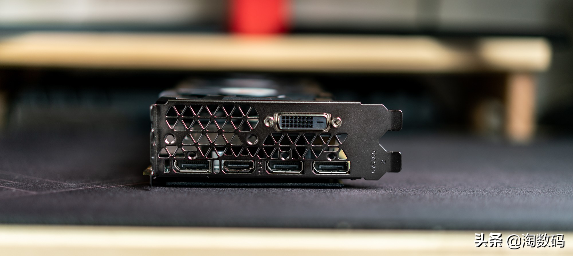 1699元gtx1080,200块钱买的gtx1660ti