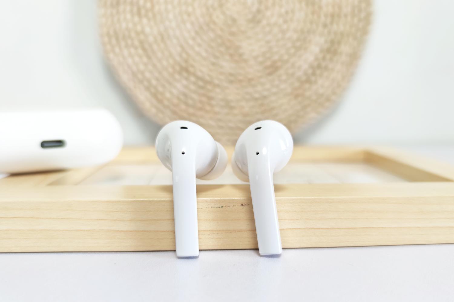 一款更懂你的耳机，小爱同学+超长续航，紫米PurPods开箱