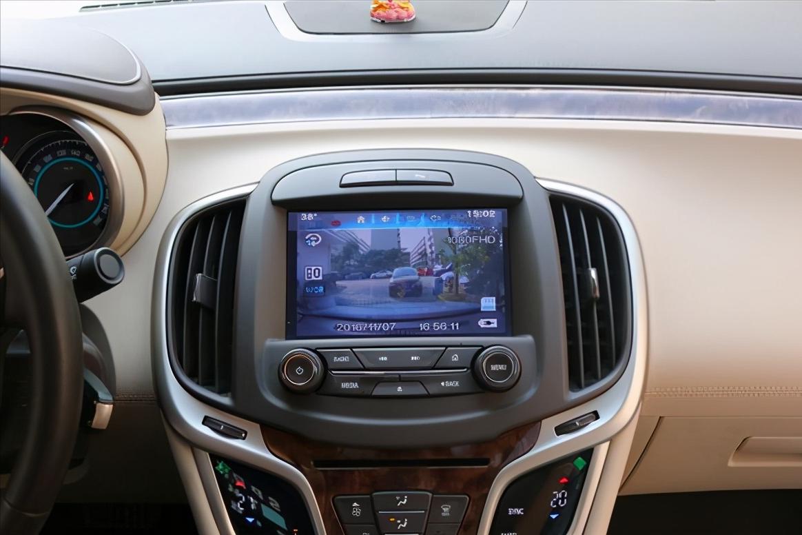 怎样升级车上的导航,怎么样自己升级车载导航系统