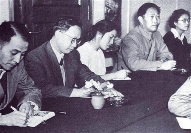 钱伟长什么水平,钱伟长年轻的时候5000米成绩