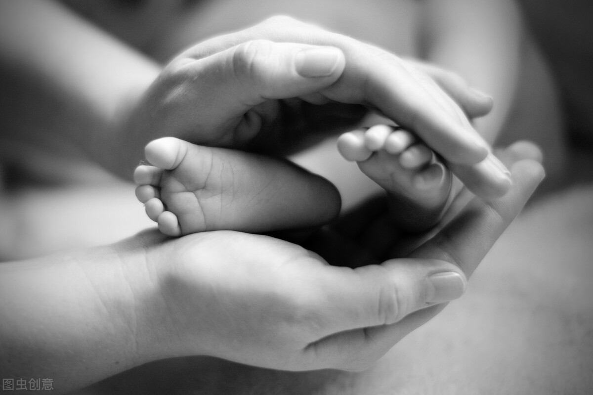 母爱泛滥是病态吗,母爱过度变溺爱的后果