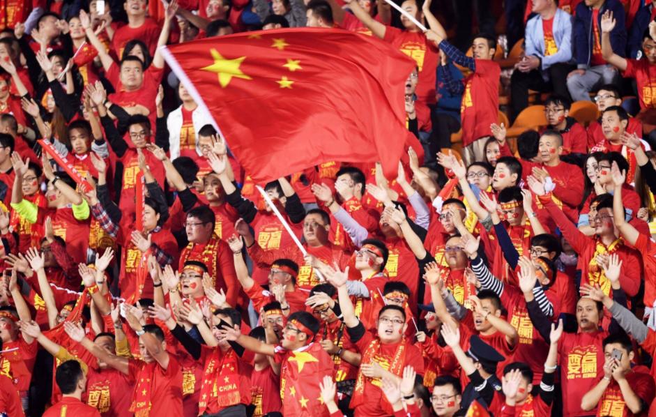 中国足球场上拼命精神,中国足球体力