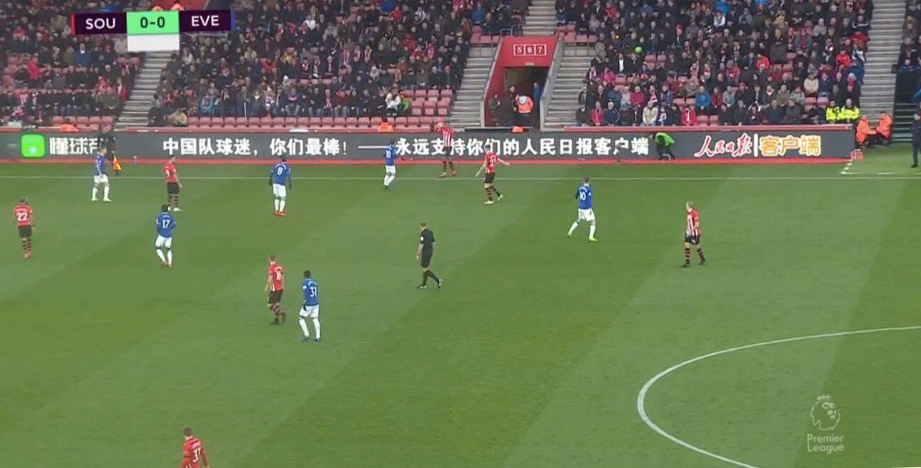 中国球迷为国足助威视频,球迷为中国男足加油名场面