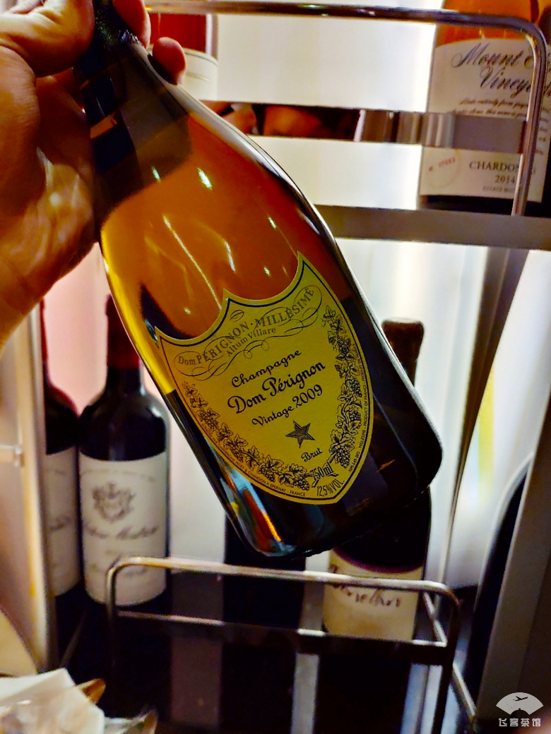 阿联酋航空a380头等舱套房解说 (土豪体验阿联酋航空a380头等舱)