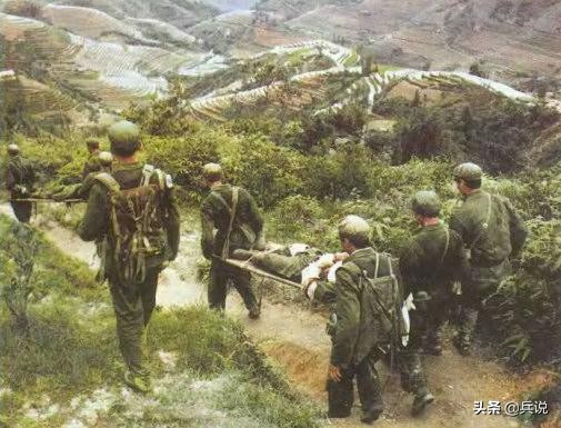 夜寻卫生队，我留一颗*弹子**给自己：四个兜干部，别让越军活捉
