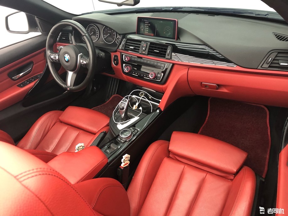 三十多万的敞篷四座,三十多万的敞篷