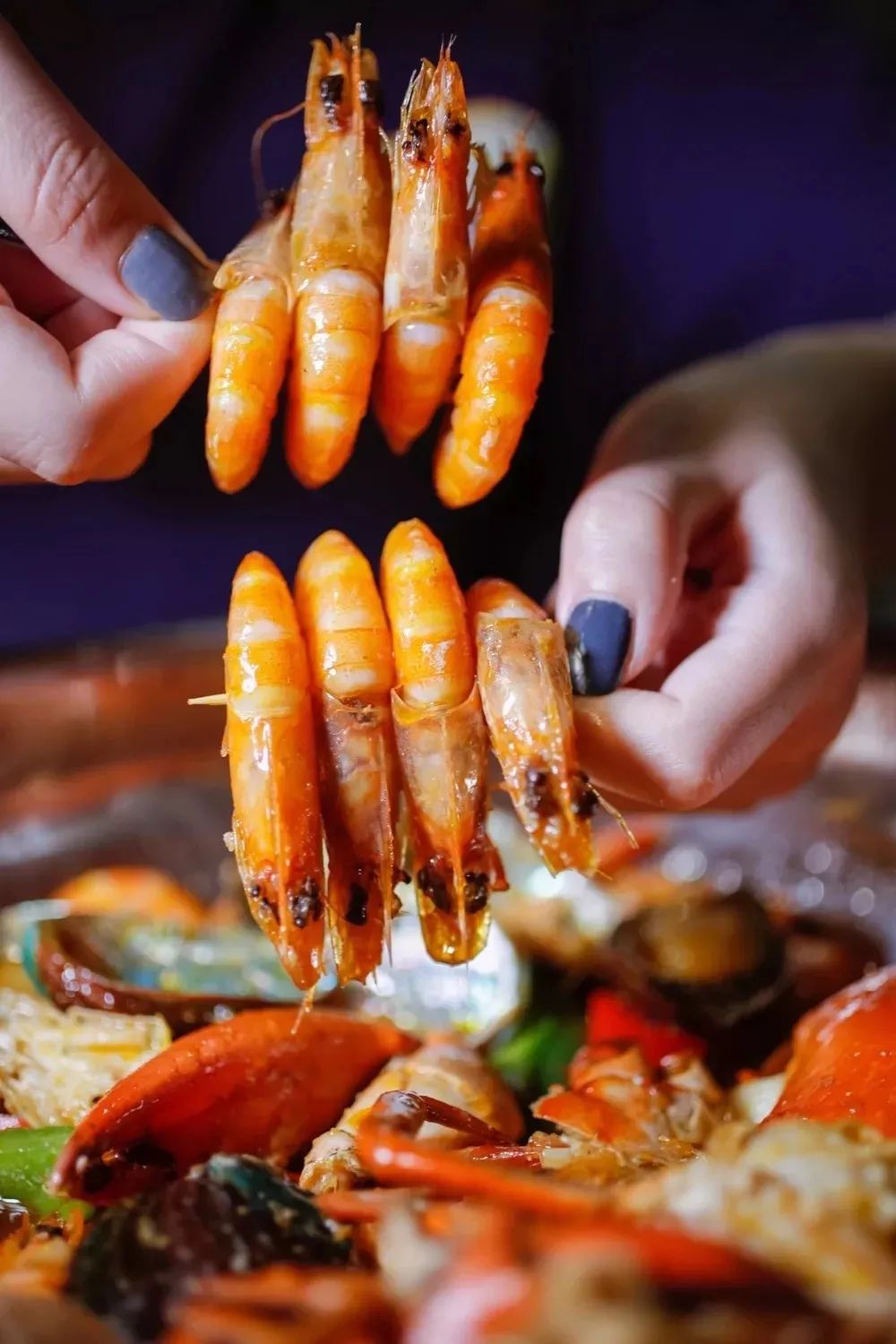 美蛙鱼头又辣又香爽口,敞开吃的美蛙鱼头