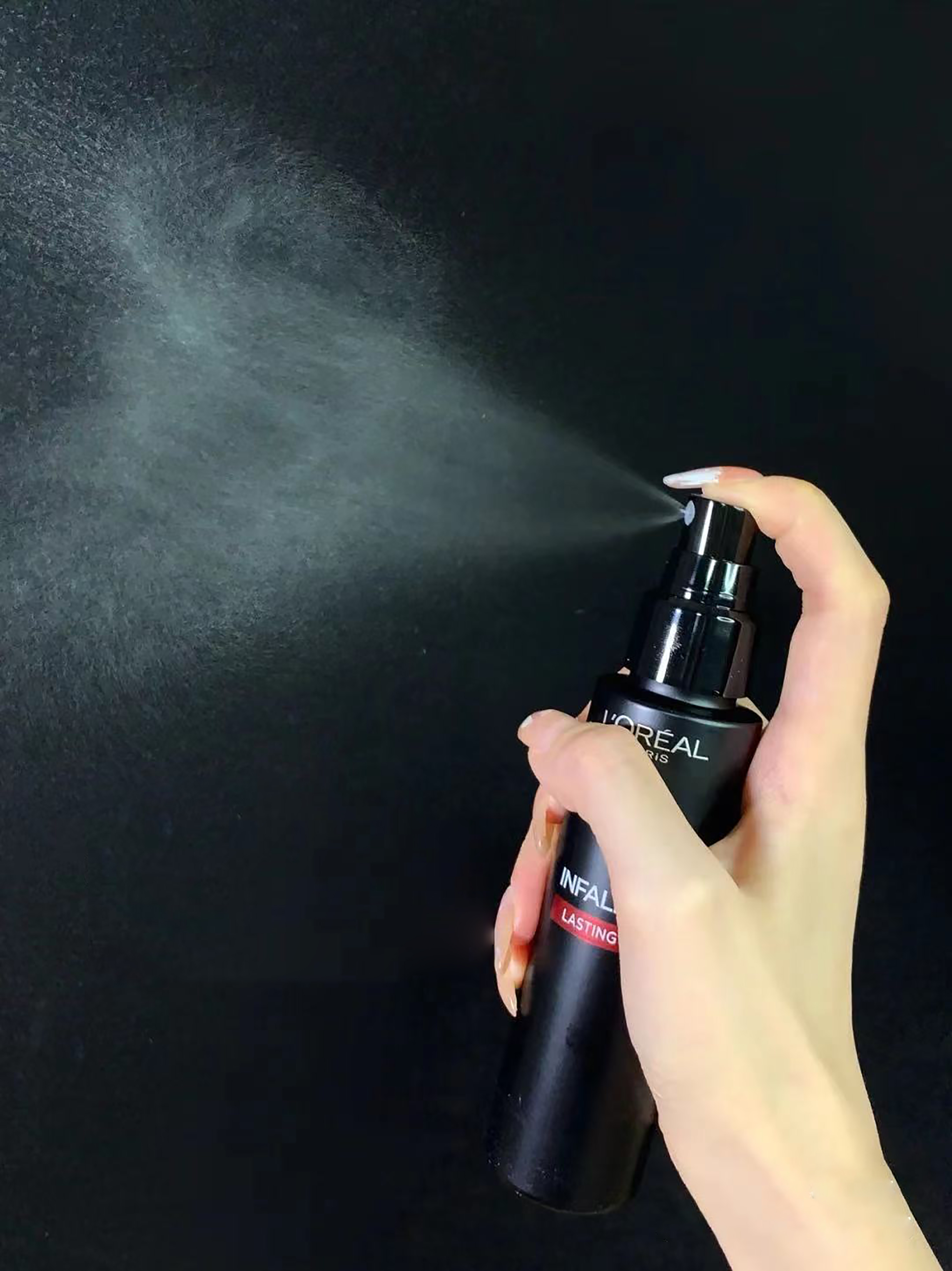 欧莱雅定妆喷雾和植村秀哪个好,植村秀和欧莱雅的定妆喷雾哪个好