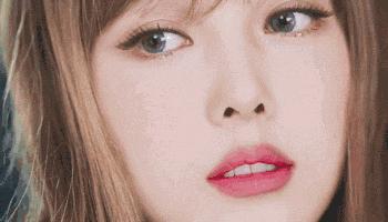 化着不适合自己的网红妆,妆感很重的网红妆