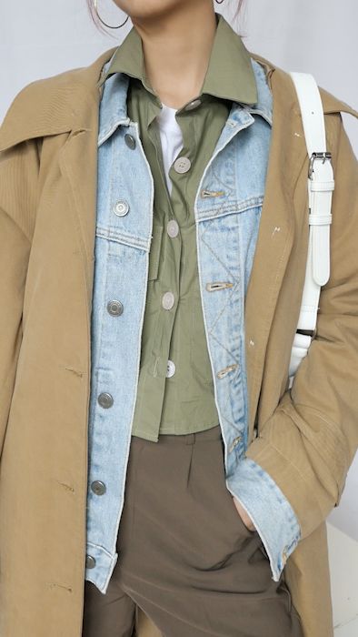 最节省空间又简便的叠风衣方法,薄款中长风衣怎么叠