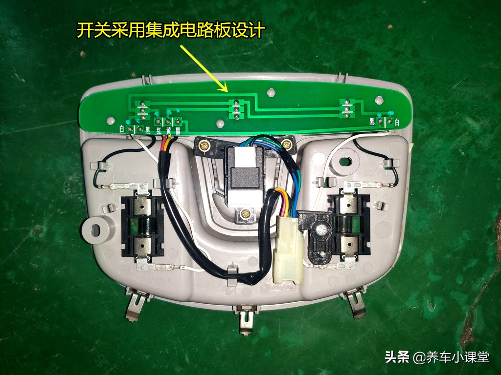 自己可以动手换车内顶灯吗,自己可以动手换顶灯吗