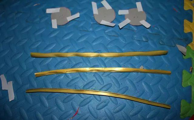 元旦节手工纸灯笼鞭炮,元旦手工立体鞭炮