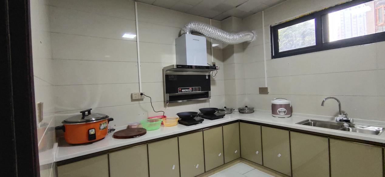 热烈庆祝一乡一品青山店隆重开业,热烈祝贺生活馆开业