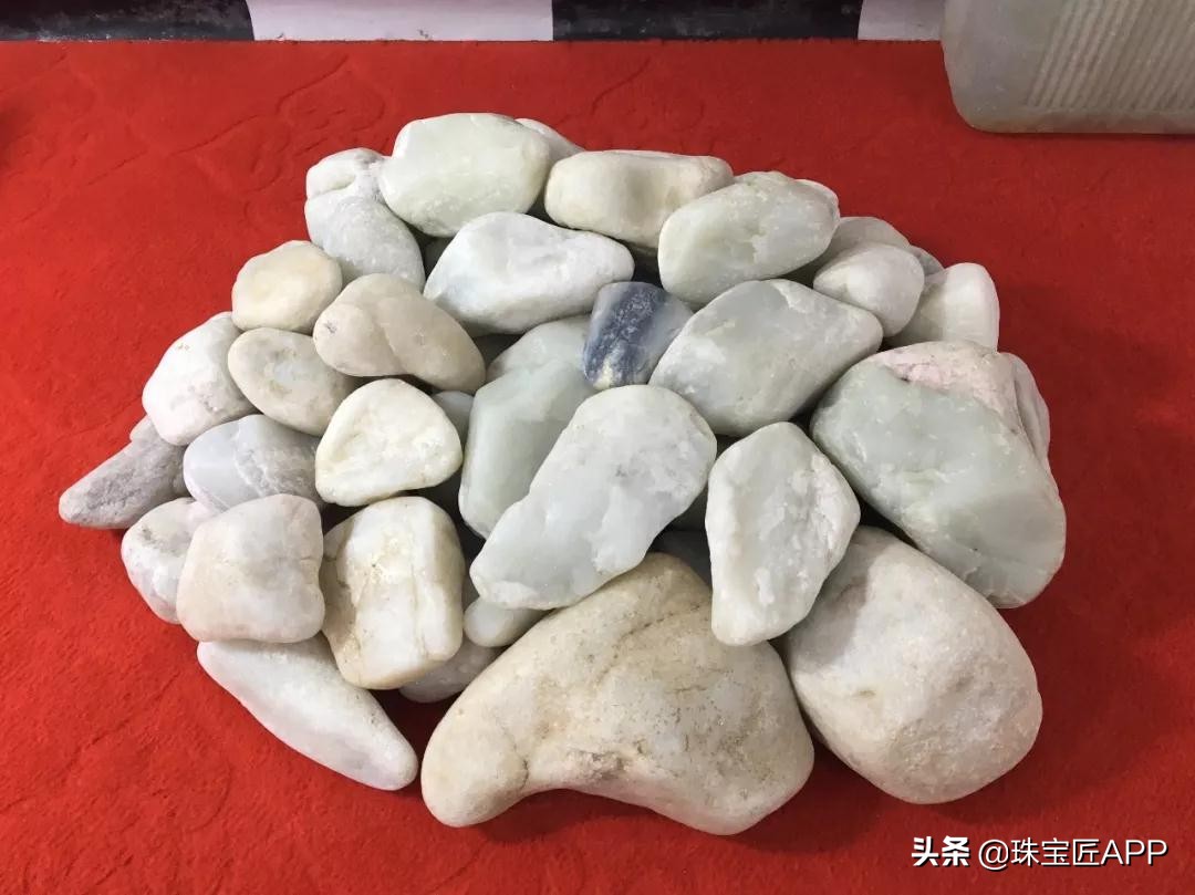 鉴定和田玉籽料的权威机构,国检和田玉籽料鉴定权威吗