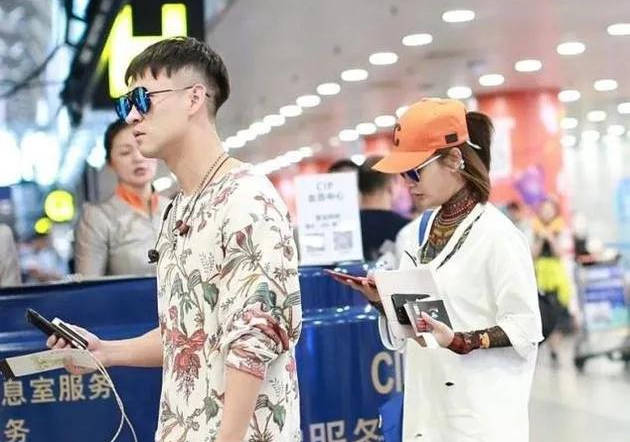 曹云金和妻子离婚的原因,曹云金和前妻离婚