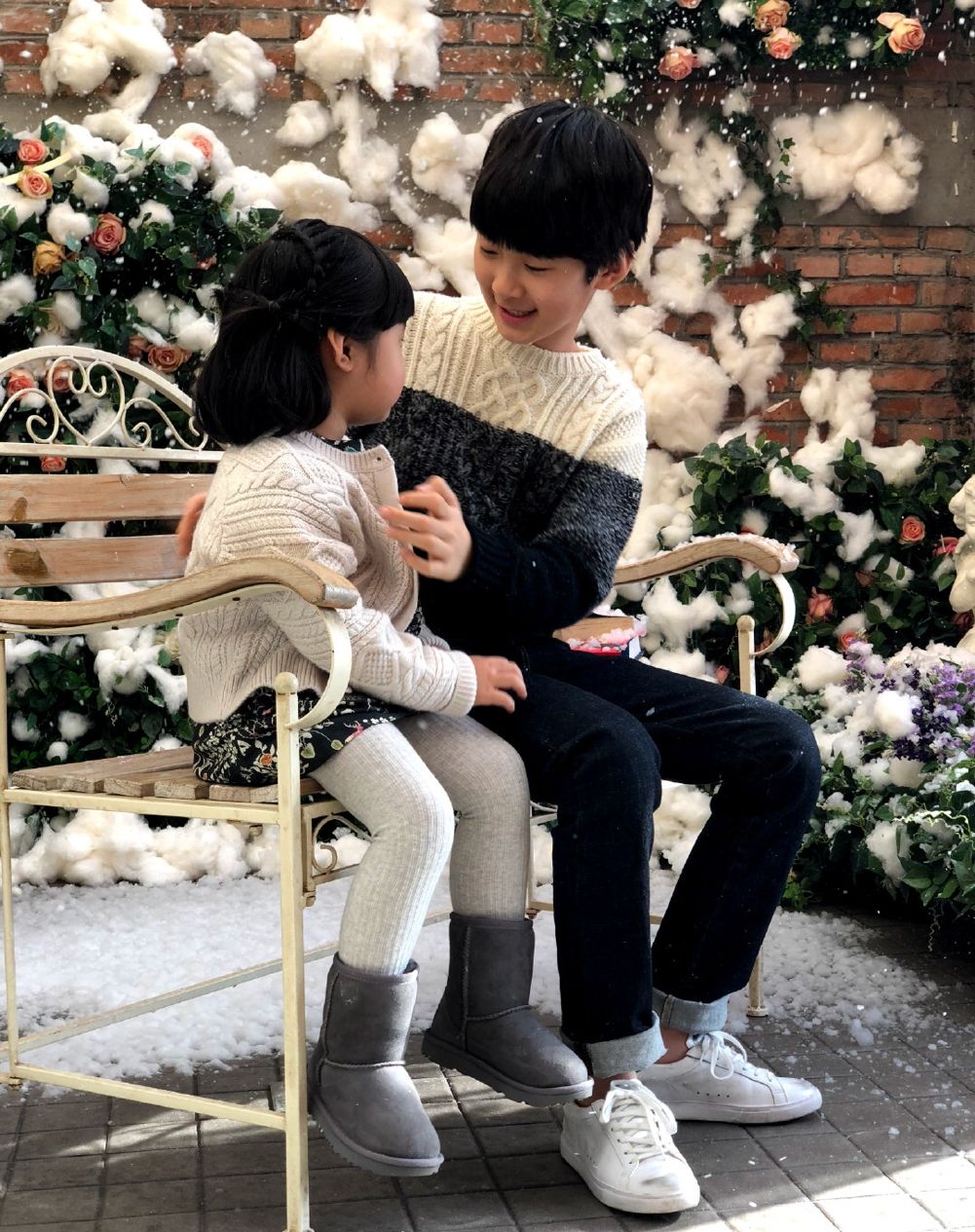 张亮微博宣布离婚，网友怀疑是为了转移对高以翔事件的注意力