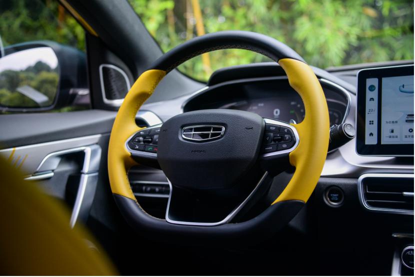 吉利缤越国产小钢炮贴车模,国产小钢炮吉利缤越pro