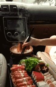 女主管换了新的电脑,女上司换了新电脑