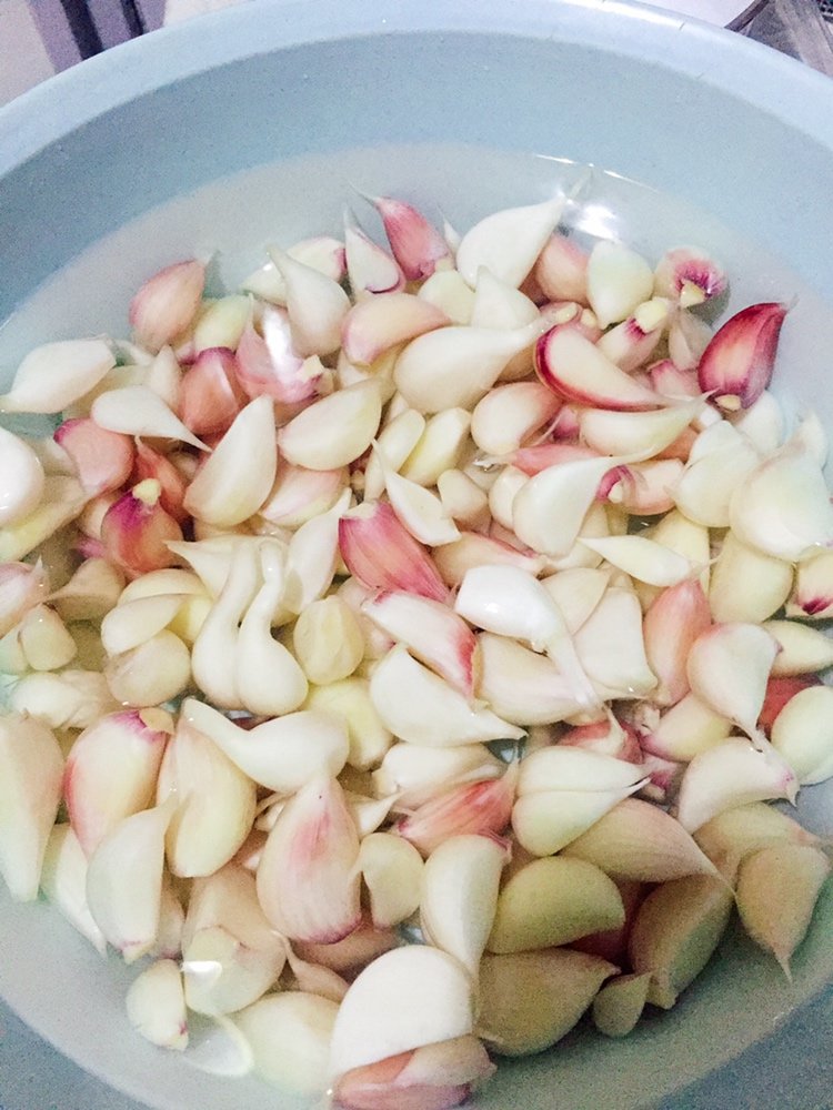 泡糖蒜的视频,泡糖蒜的最佳比例