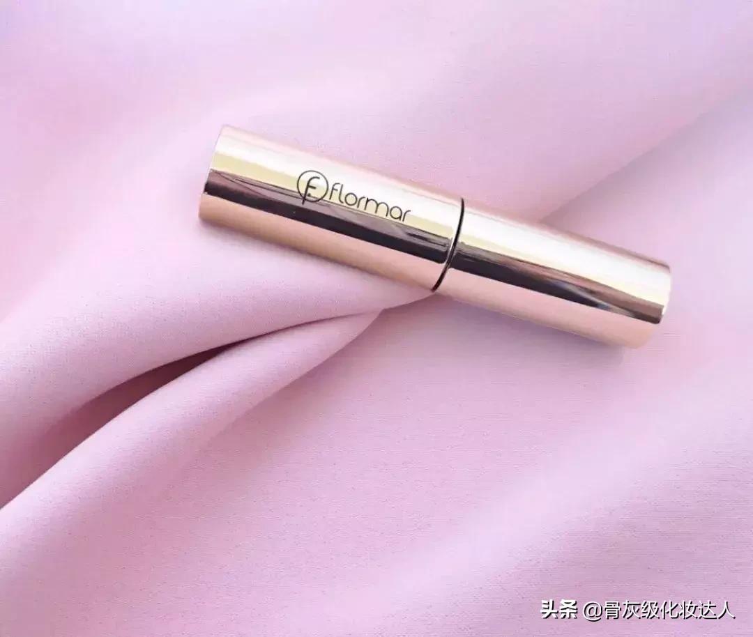 涂上最显白的11支元气平价口红，让你瞬间美翻这个春天！