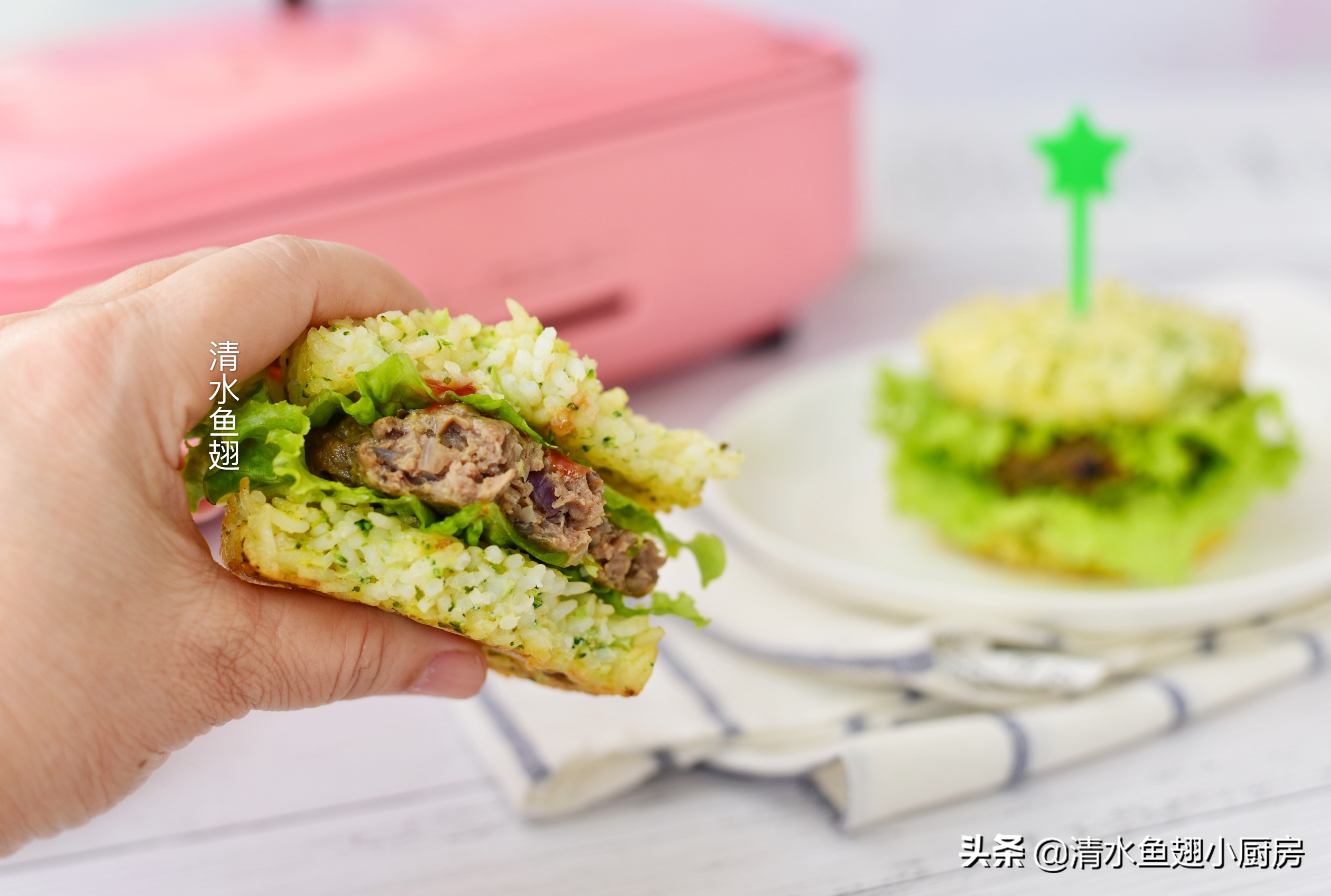 用剩米饭做米汉堡,用米饭做美味汉堡简单健康