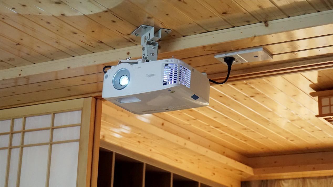 明基e520投影仪分辨率,明基智能投影仪e530深度体验