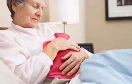 爱生闷气的女人,女生爱生闷气的人容易得什么病