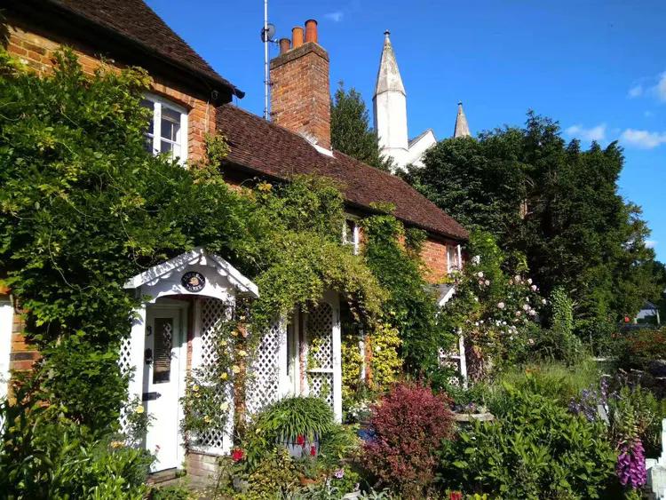 伦敦六月小说,六月的伦敦什么季节