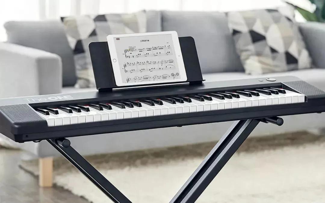 新手如何弹奏多功能数码电子琴,多功能数码电子琴的好听音乐弹法