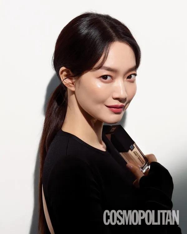 她被称韩国硬照女王，手握时尚圈顶级资源！网友：姐姐我可以