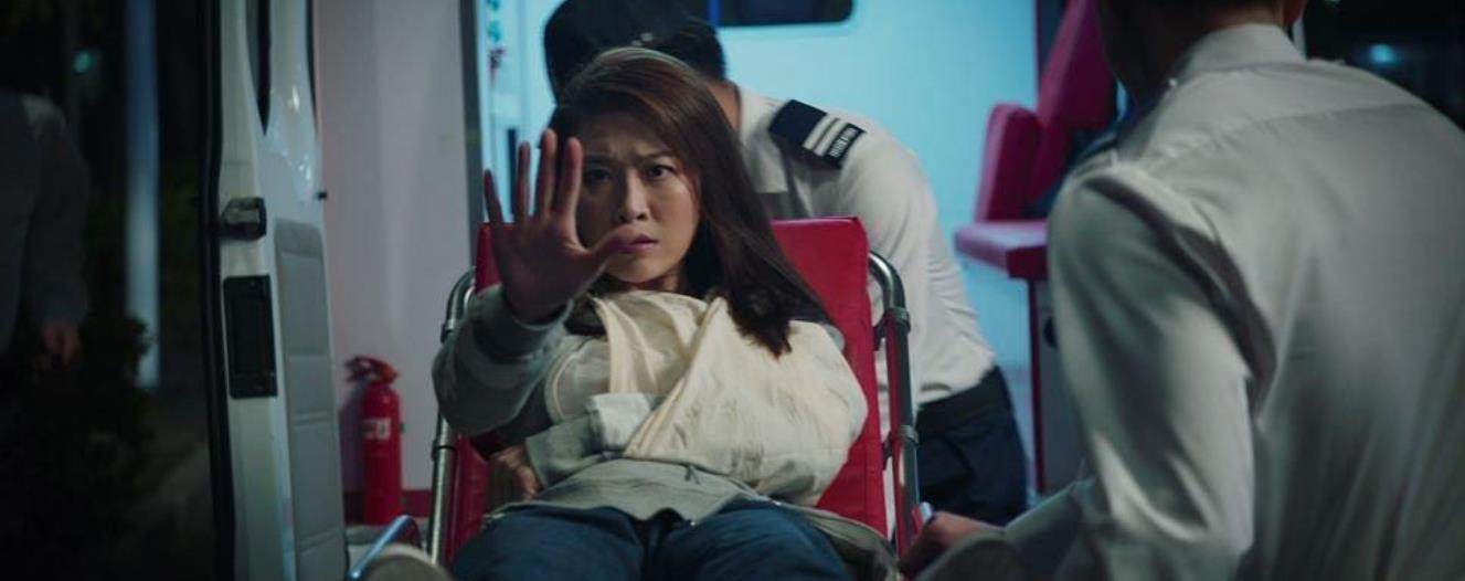 肥龙过江从厕所逃跑片段,肥龙过江是甄子丹吗