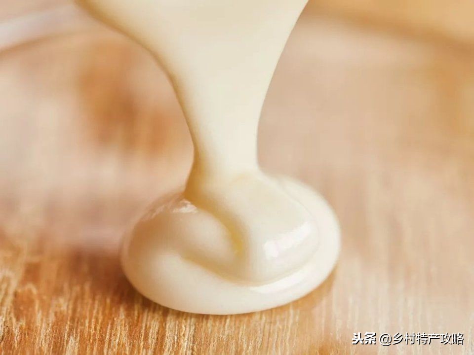 黑龙江黑蜂椴树蜜怎么样,正宗东北饶河黑蜂椴树蜜