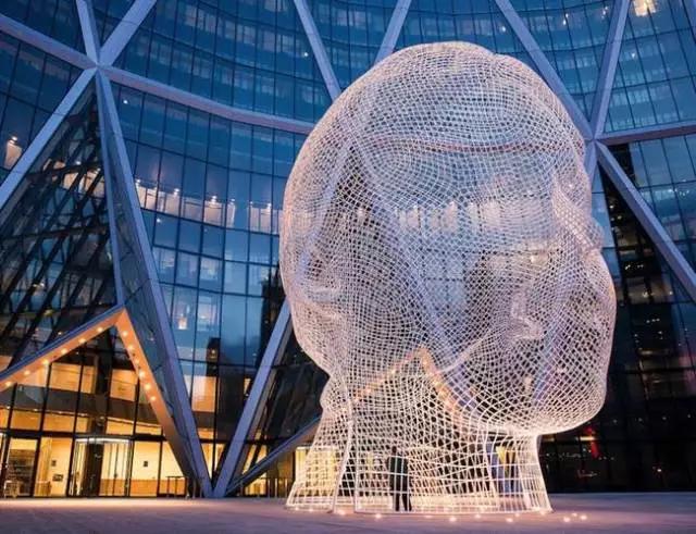 卡尔加里对蒙特利尔,卡尔加里多伦多对比