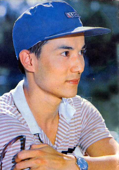 罕见老照片80年代男星,老电影老演员最美老照片