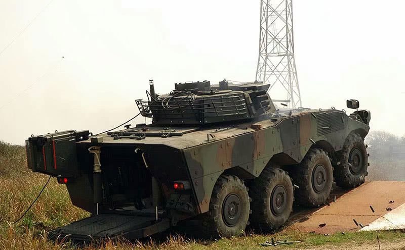 战场机动车辆,战场多面手