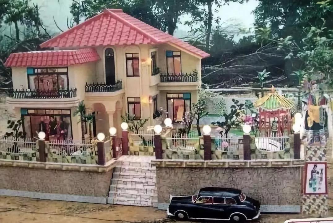 中国人烧给死人的纸扎,被法国博物馆收藏,老外:中国人太浪漫了