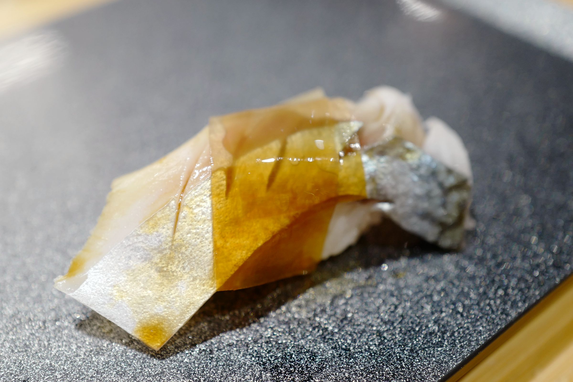 发现一家很好吃的寿司店,一家寿司店