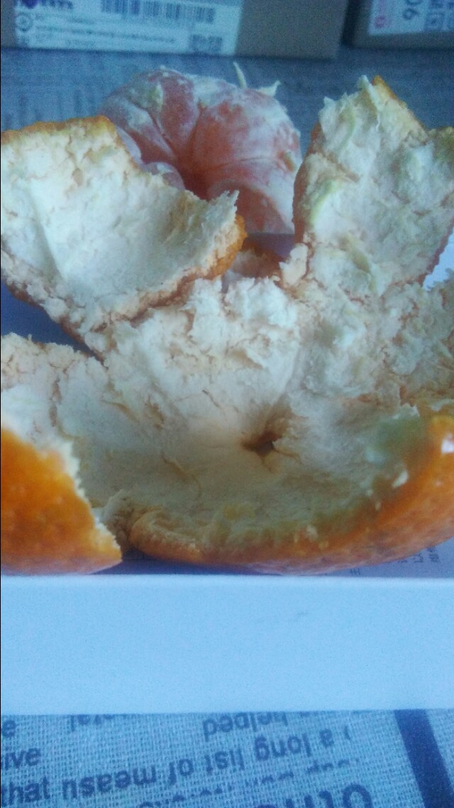 橘子皮可以擦脸,橘子皮擦什么最好