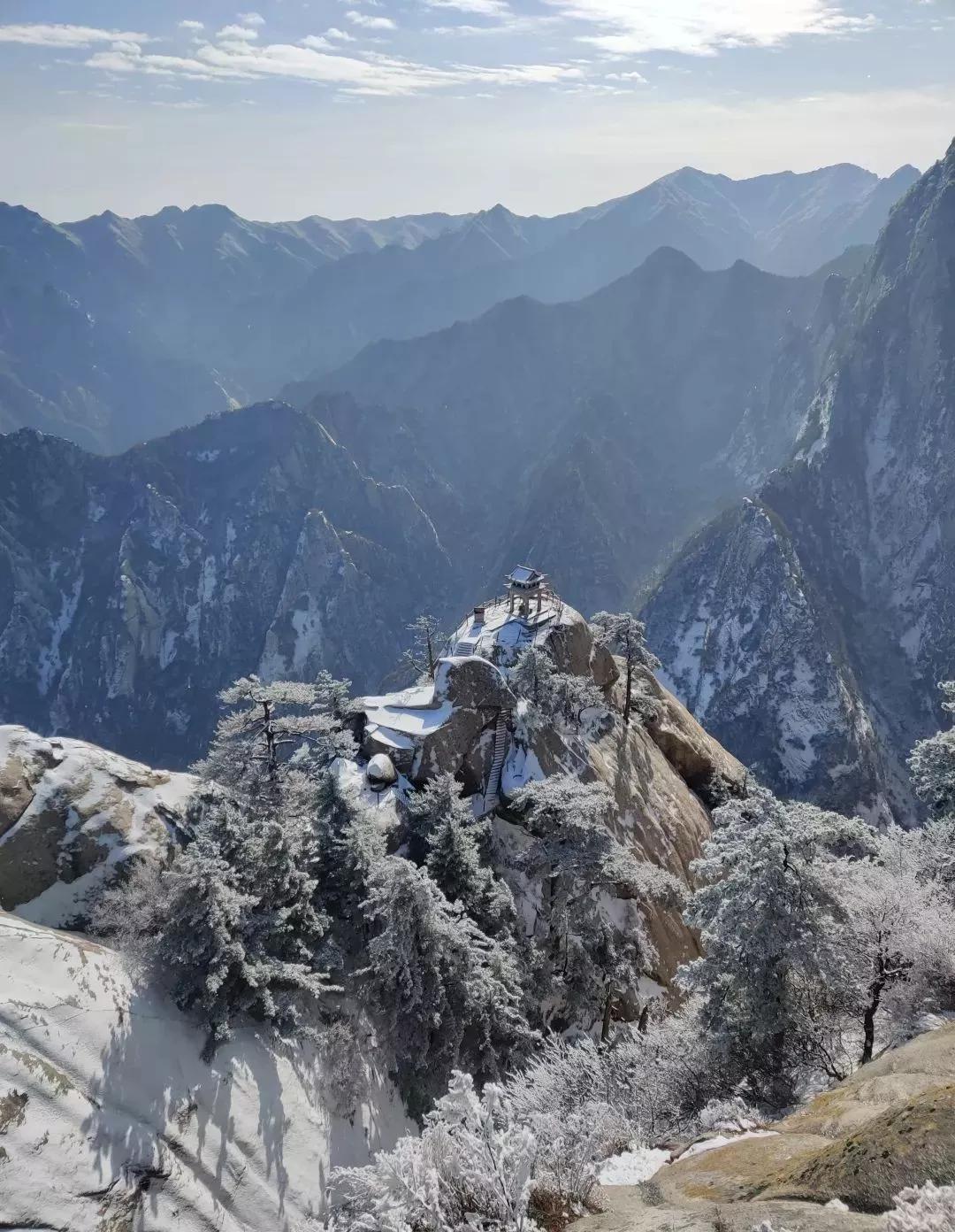 华山雾凇奇观在哪里,爬山看雾凇去哪最好