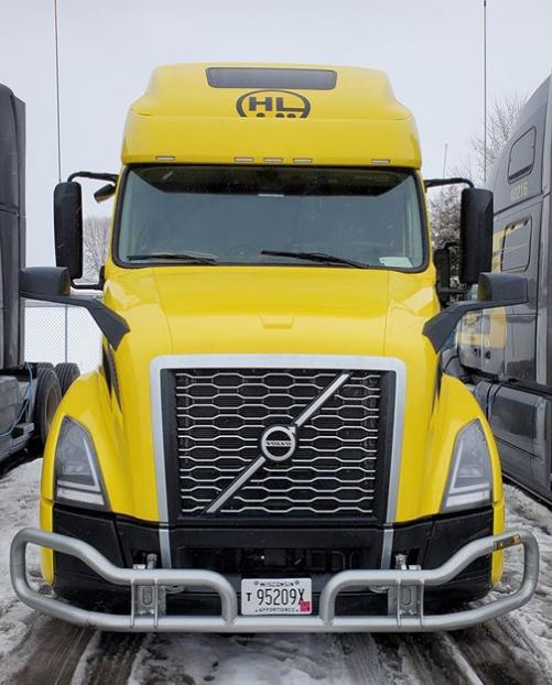 货车司机收养流浪狗后续,司机收养流浪猫一人一车三只猫