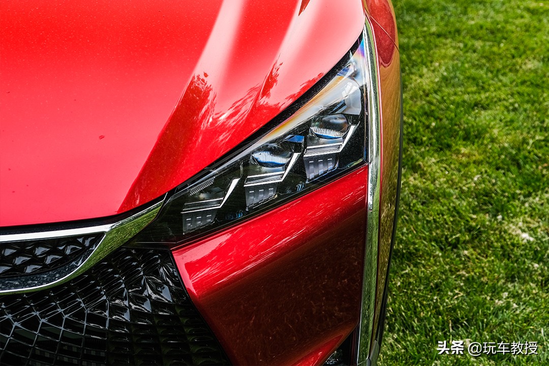 10万左右的法系车suv,10万以内的全新高颜值suv