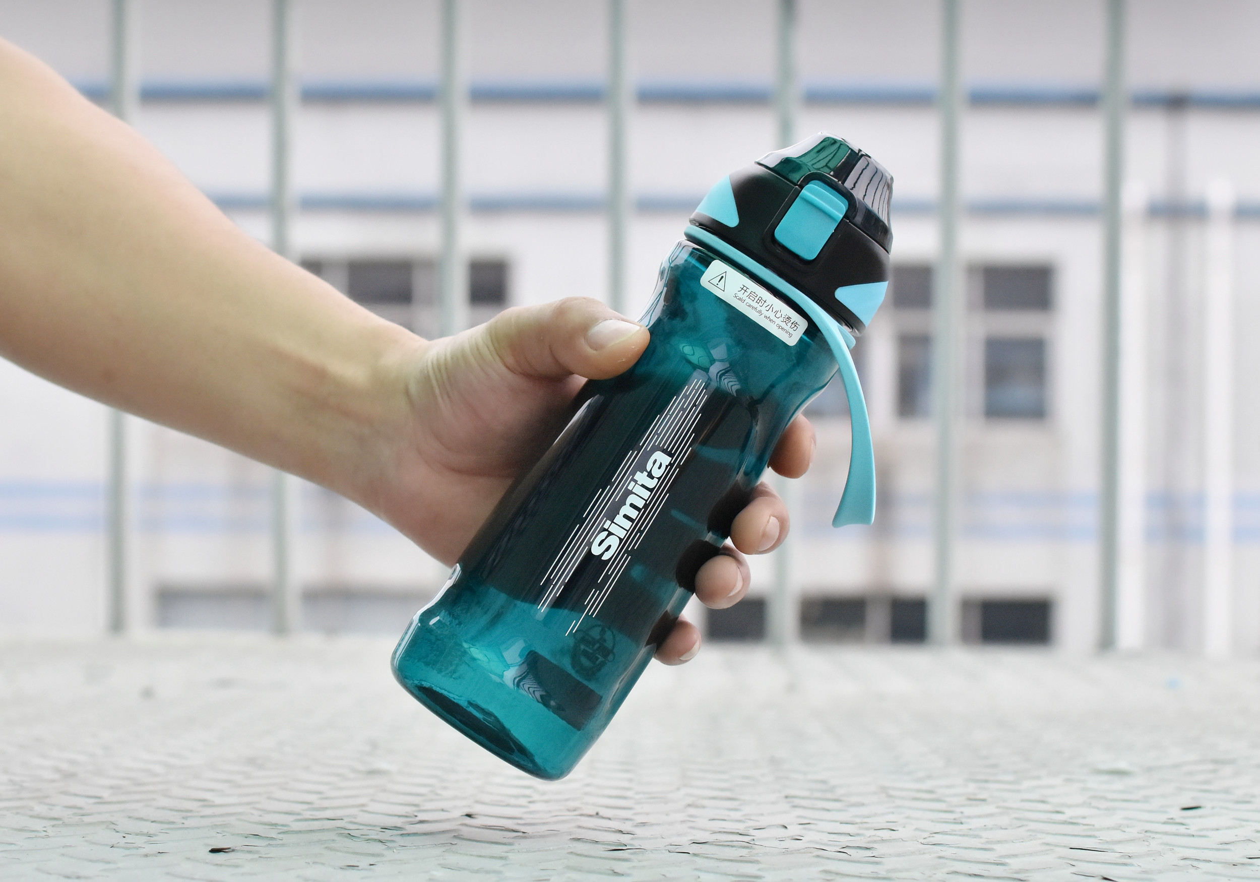 鏂藉瘑鐗归殢椋庣郴鍒楃洿楗澂,鏂藉瘑鐗归殢椋庣洿楗澂